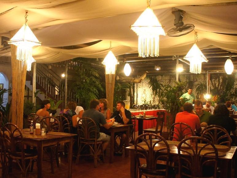 Deparis Beach Resort Balabag  Extérieur photo